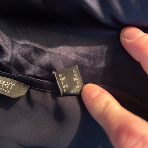 ESPRIT Navy Blue Satin Sleeveless Top Scoop Neck Rushing & Shoulder Detail Large - Picture 11 of 11